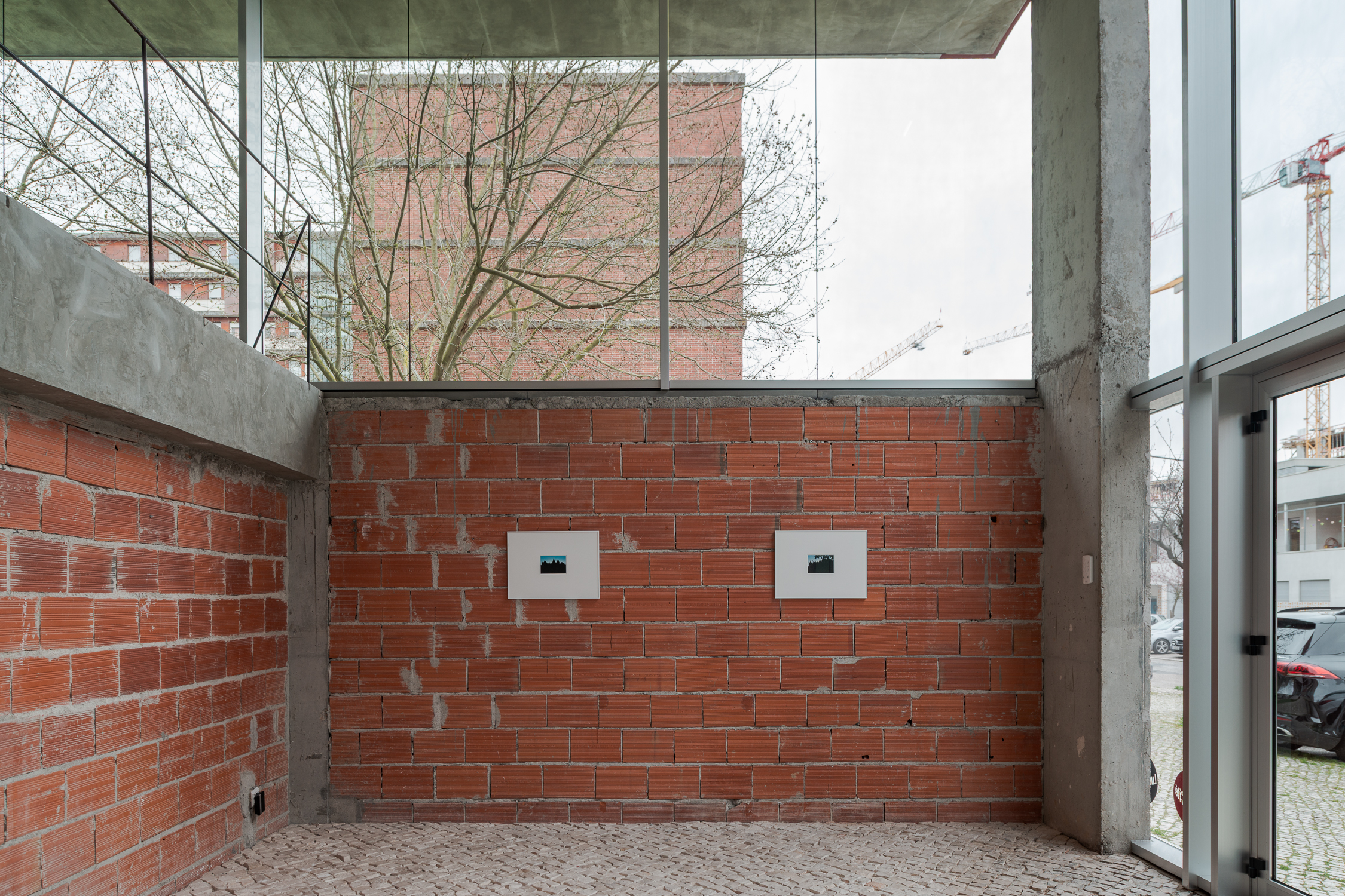 Willem de Rooij,
Hut Hut 2026, Lumiar Cité, vista da instalação. Foto: DMF